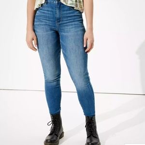 Ae Curvy High-Waisted Jeggings